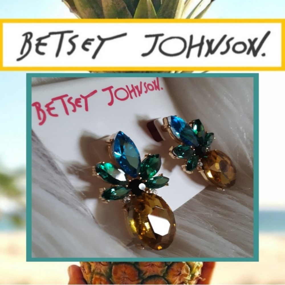 New🍍Betsey Johnson Pinapples!🍍